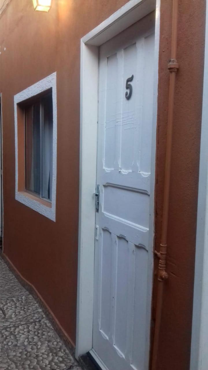 Hostel Trem Di Durmi Belo Horizonte Rum bild
